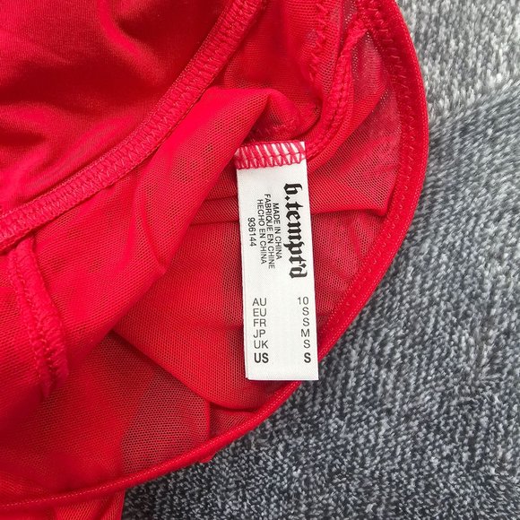 B Temptd by wacoal Nighty womens size small red one piece Lace pull on g string - Picture 5 of 12